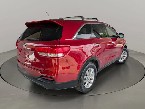 Used 2016 Kia Sorento LX FWD image 5