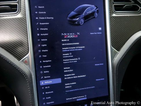 Used 2018 Tesla Model X P100D image 32