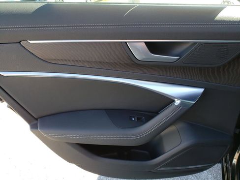 Used 2023 Audi A6 Premium Plus w/ Premium Plus Package image 12