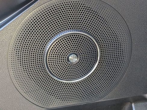 Used 2021 Ford Expedition Platinum image 25