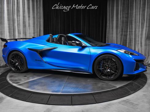 Used 2026 Chevrolet Corvette Z06 RWD image 6