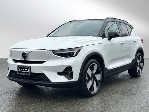 Certified 2023 Volvo XC40 Recharge Ultimate w/ Protection Package Premier AWD/4WD image 8