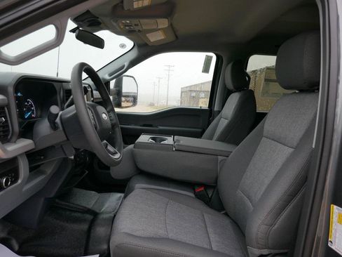 New 2026 Ford F250 XL w/ XL Off-Road Package image 13