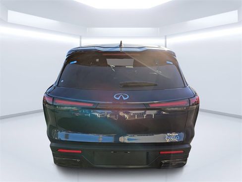 Certified 2025 INFINITI QX60 Pure image 4