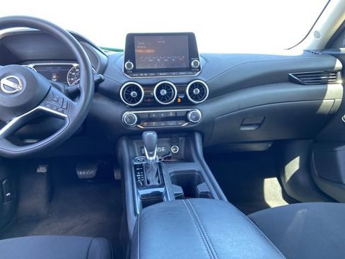 Used 2024 Nissan Sentra SV image 15