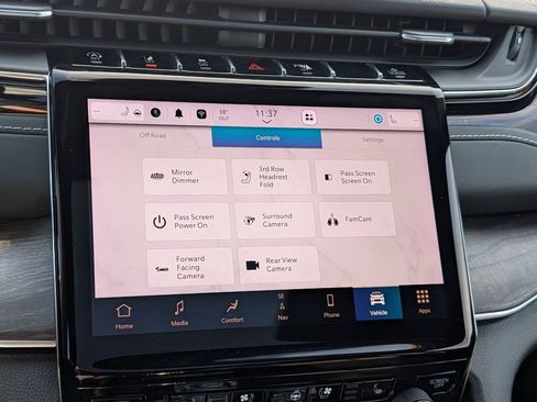 Used 2023 Jeep Grand Cherokee L Overland w/ Advanced Protech Group III image 40