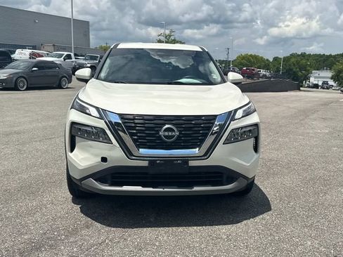 Used 2023 Nissan Rogue SV AWD/4WD image 10