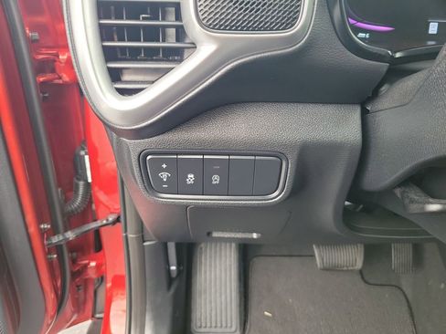 Used 2025 Kia Soul LX w/ LX Technology Package image 26