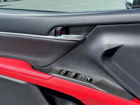 Used 2021 Toyota Camry XSE image 16