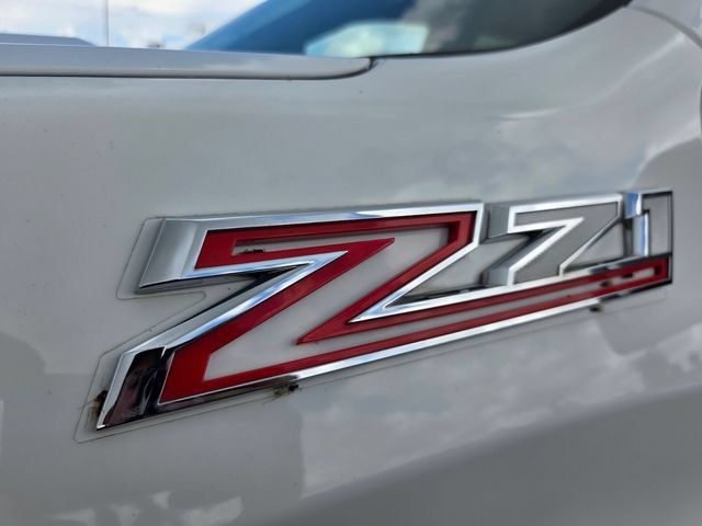 Used 2020 Chevrolet Silverado 1500 LT Trail Boss AWD/4WD image 18