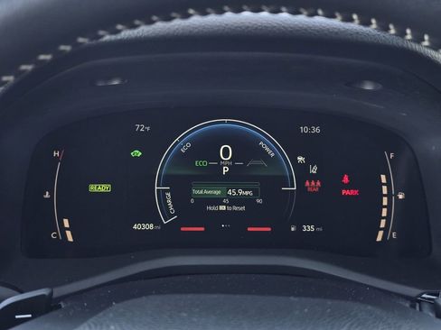 Used 2025 Toyota Camry SE FWD image 18