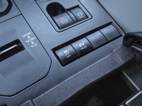 Used 2022 Toyota Highlander Bronze Edition image 26