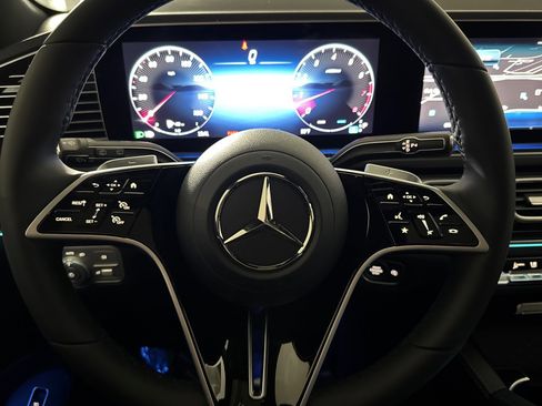 New 2025 Mercedes-Benz GLE 580 4MATIC image 14