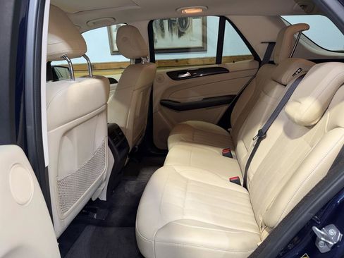 Used 2018 Mercedes-Benz GLE 350 w/ Premium 1 Package image 25