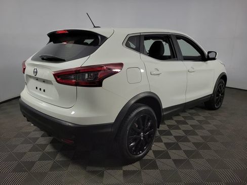 Used 2021 Nissan Rogue Sport S FWD image 8