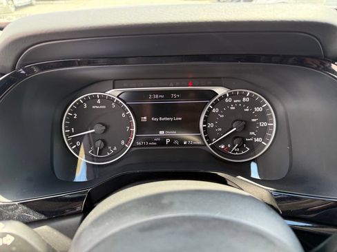 Used 2023 Nissan Pathfinder SV AWD/4WD image 25