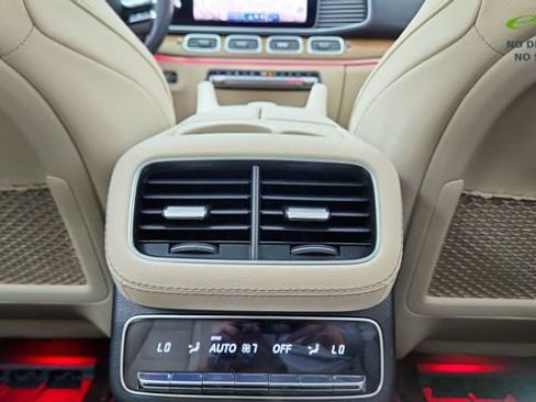 Used 2025 Mercedes-Benz GLS 450 4MATIC w/ AMG Line Exterior image 57