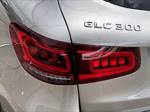 Used 2022 Mercedes-Benz GLC 300 image 28