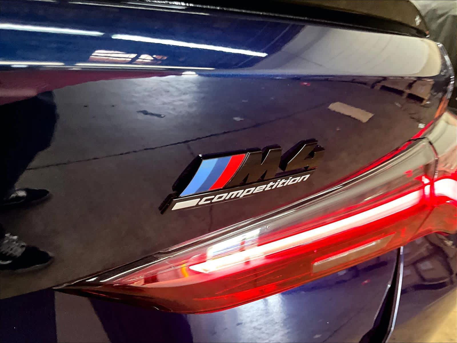 Used 2022 BMW M4 Competition RWD image 11