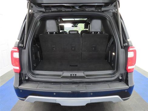 Used 2021 Ford Expedition XLT RWD image 9