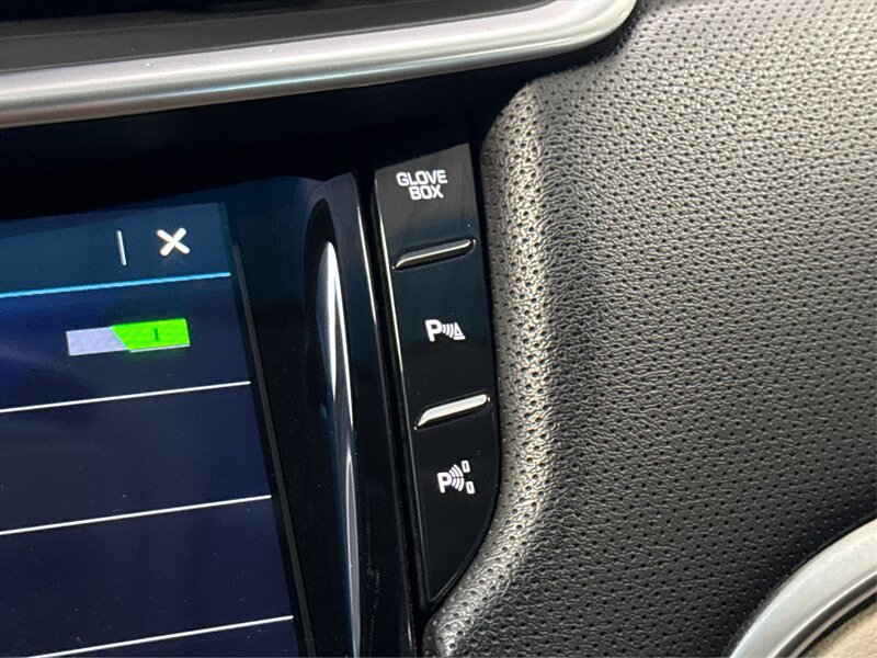 Used 2018 Cadillac XTS Luxury FWD image 25