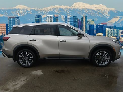 Certified 2023 INFINITI QX60 Luxe w/ Cargo Package image 8