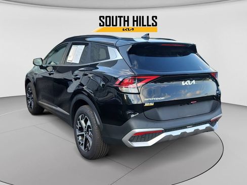 Certified 2025 Kia Sportage EX w/ EX Premium Package AWD/4WD image 3