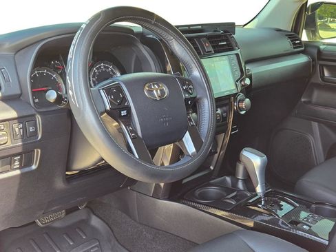 Used 2021 Toyota 4Runner TRD Off-Road Premium AWD/4WD image 16