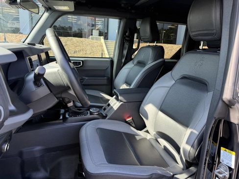 Used 2024 Ford Bronco Big Bend AWD/4WD image 8