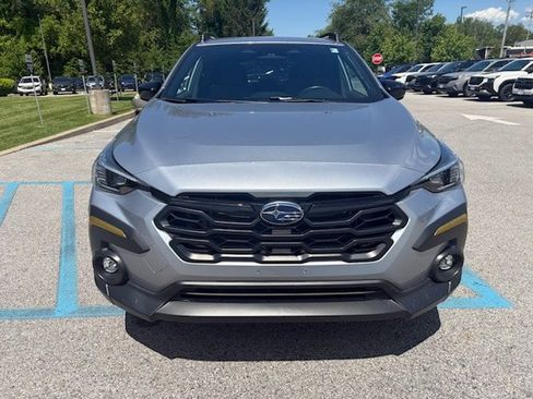 Used 2024 Subaru Crosstrek 2.5i Sport AWD/4WD image 3