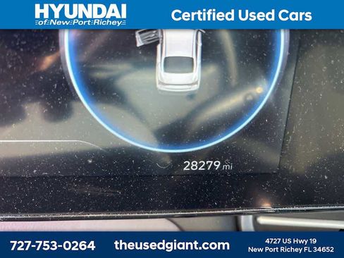 Certified 2024 Hyundai Elantra SEL image 11