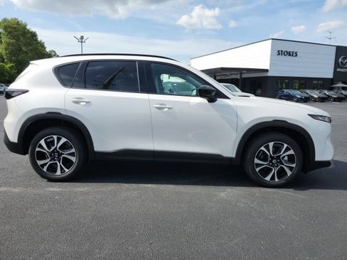 New 2026 MAZDA CX-5 Preferred AWD/4WD image 2