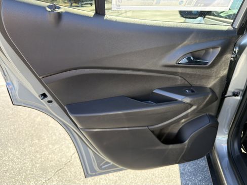 New 2026 Chevrolet Trax RS w/ Driver Confidence Package image 21