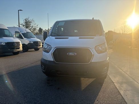 Used 2024 Ford Transit 250 Low Roof w/ Exterior Upgrade Package image 9