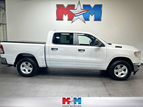 Used 2024 RAM 1500 Tradesman AWD/4WD image 1