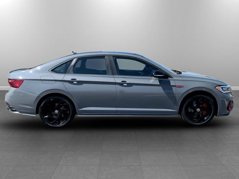 Used 2024 Volkswagen Jetta GLI Autobahn FWD image 8