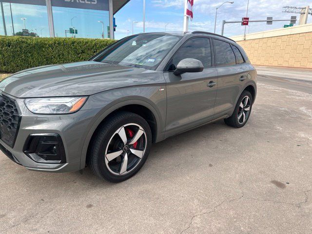 Used 2024 Audi Q5 2.0T Premium Plus AWD/4WD image 2