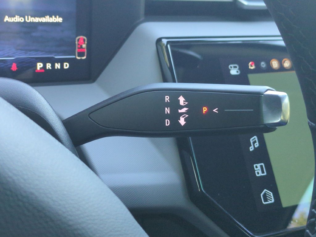 New 2027 Chevrolet Bolt LT w/ Comfort Package FWD image 26