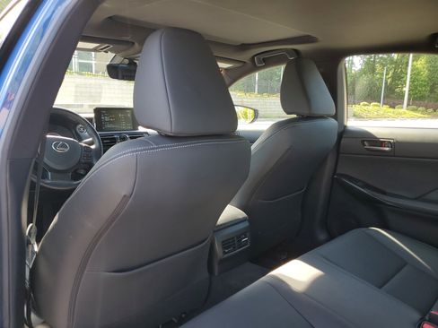 Used 2023 Lexus IS 300 w/ Premium Package RWD image 10