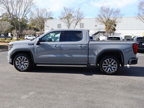 Used 2025 GMC Sierra 1500 Denali w/ Denali Reserve Package image 19