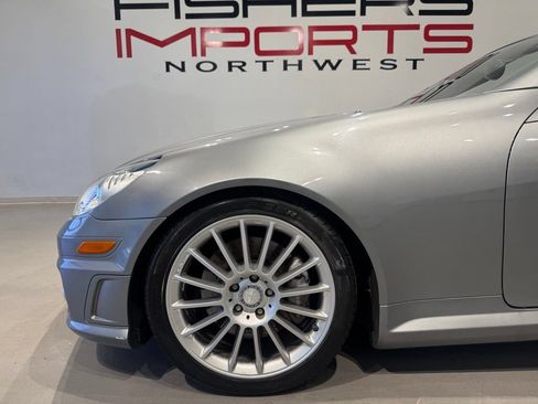 Used 2010 Mercedes-Benz SLK 300 image 3
