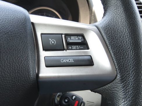 Used 2014 Subaru Crosstrek 2.0i Limited AWD/4WD image 22