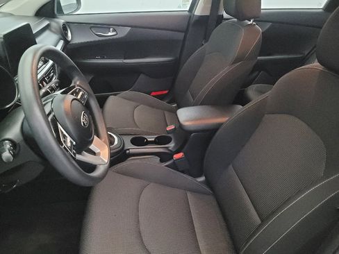 Used 2021 Kia Forte LXS image 17