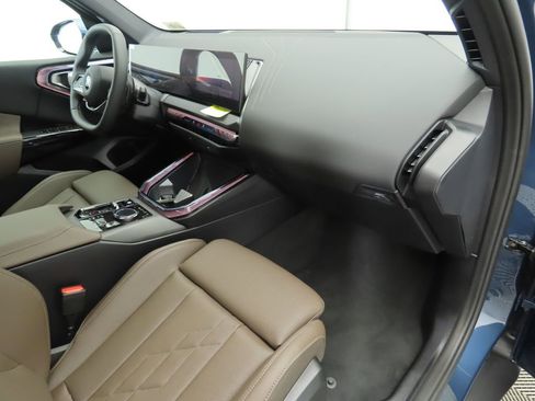 New 2026 BMW X3 xDrive30 w/ Premium Package image 16