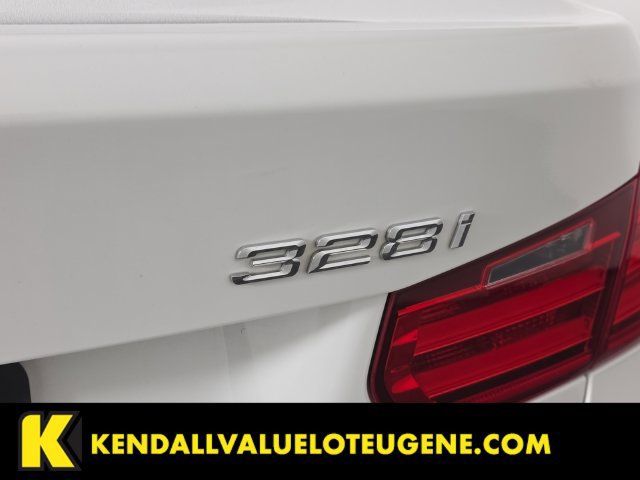 Used 2013 BMW 328i Sedan RWD image 11