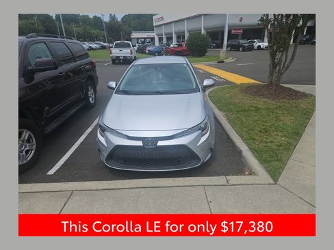 Used 2020 Toyota Corolla LE FWD image 1