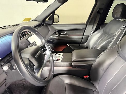 Used 2023 Land Rover Range Rover Long Wheelbase SE AWD/4WD image 19