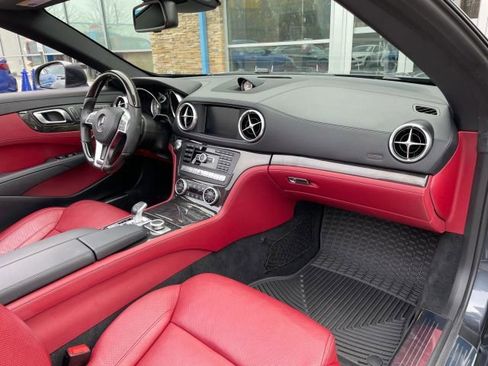 Used 2015 Mercedes-Benz SL 550 image 33