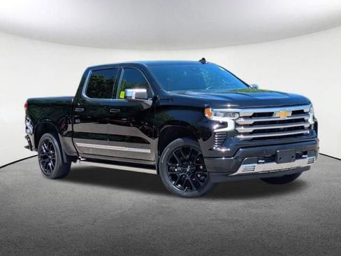 Used 2023 Chevrolet Silverado 1500 High Country AWD/4WD image 2