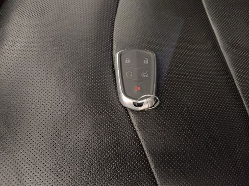 Used 2019 Chevrolet Equinox Premier FWD image 32